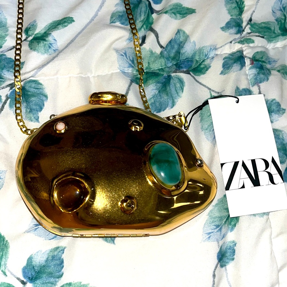 brand new beautiful zara purse
